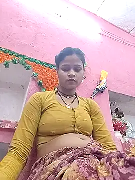 Manvi tyagi online show from October 2025 05:40:02 PM