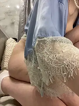 Snapshot of Kitty_Kisss chatting on April 2026 02:28:01 AM Kitty Kisss online show from April 2026 02:28:01 AM