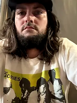 Snapshot of crashnasty chatting on September 2025 03:37:01 PM crashnasty online show from September 2025 03:37:01 PM