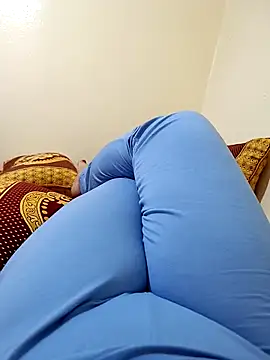 Charmota sexi online show from September 2025 09:42:02 AM