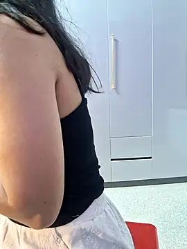 Mlemmz online show from February 2026 10:08:02 PM