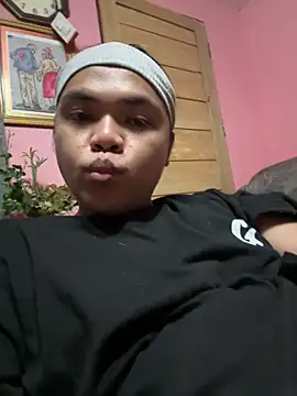 Snapshot of Sassy_lenarxx chatting on April 2026 04:48:01 PM Sassy lenarxx online show from April 2026 04:48:01 PM