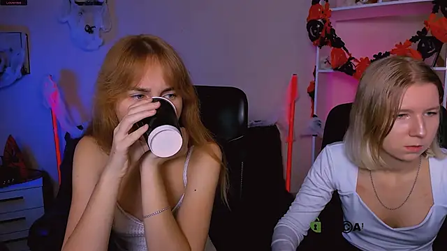 Snapshot of gloria_bubble chatting on October 2025 09:57:02 AM gloria bubble online show from October 2025 09:57:02 AM