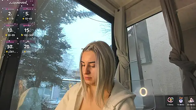 Snapshot of Ella_Vee chatting on February 2026 06:07:01 AM Ella Vee online show from February 2026 06:07:01 AM