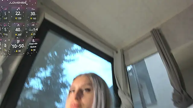 Snapshot of Ella_Vee chatting on February 2026 06:10:02 AM Ella Vee online show from February 2026 06:10:02 AM