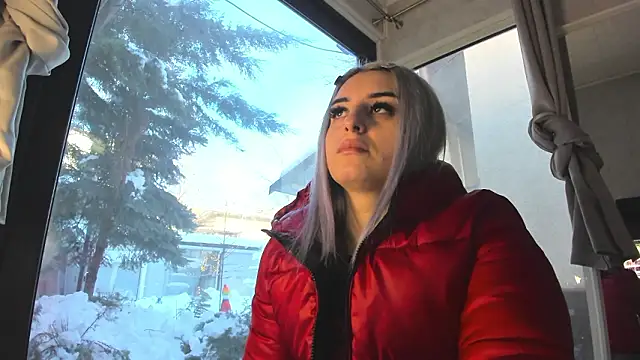 Snapshot of Ella_Vee chatting on February 2026 06:53:01 AM Ella Vee online show from February 2026 06:53:01 AM