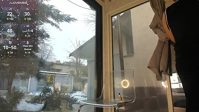 Snapshot of Ella_Vee chatting on February 2026 06:03:01 AM Ella Vee online show from February 2026 06:03:01 AM