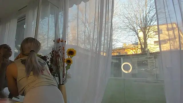 Snapshot of Ella_Vee chatting on March 2026 05:48:01 AM Ella Vee online show from March 2026 05:48:01 AM