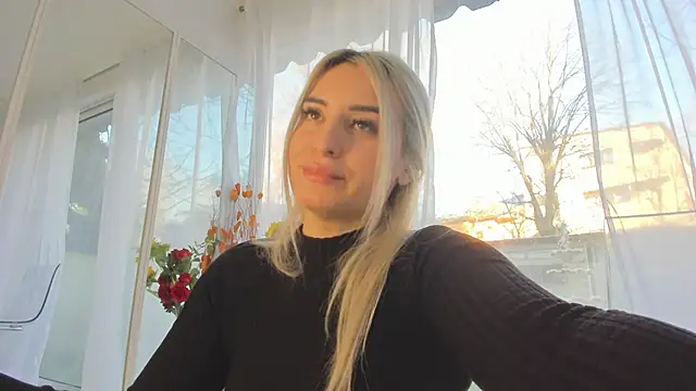 Snapshot of Ella_Vee chatting on March 2026 05:56:01 AM Ella Vee online show from March 2026 05:56:01 AM