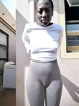 Melanin2002 online show from May 2026 11:15:01 AM