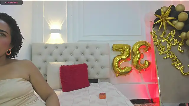 charlotte dante212 online show from May 2026 04:43:01 AM
