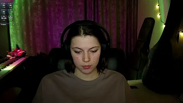 CutieAnny online show from March 2026 08:13:01 PM