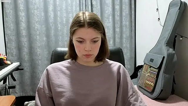 CutieAnny online show from May 2026 08:16:02 PM