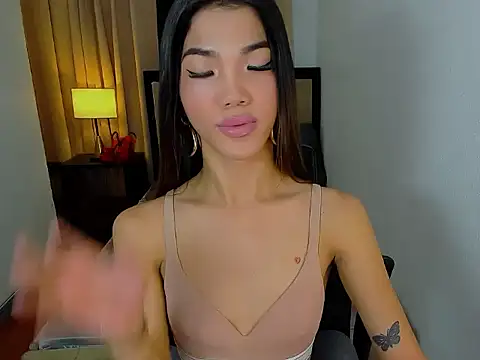 CassieSommereux online show from June 2026 09:37:01 PM