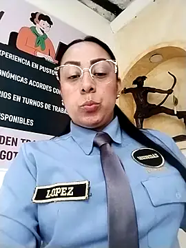 CRISTAL  11 online show from October 2025 02:01:01 PM