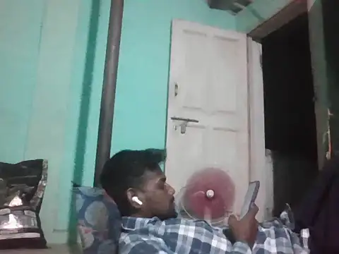 Tamilgud23 online show from May 2026 05:19:02 PM
