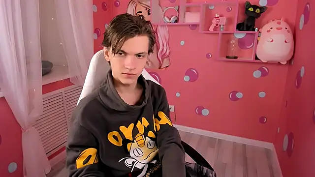 OttoWilliams online show from October 2025 03:22:02 PM