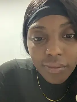 zaracollins01 online show from September 2025 03:32:02 AM