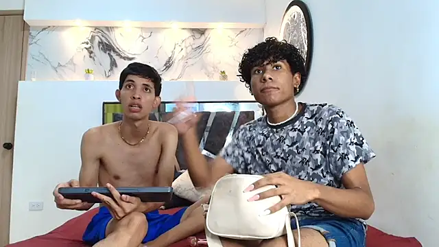 LONDON BOYS1 online show from October 2025 01:20:02 AM