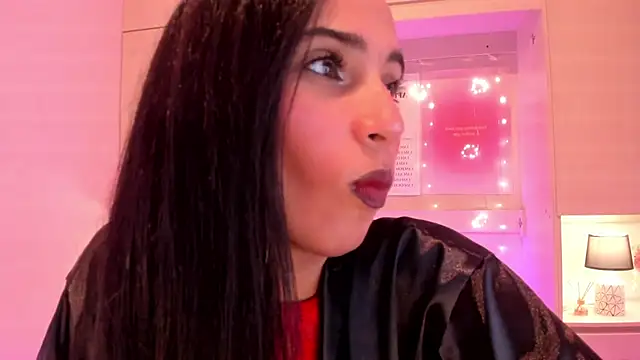 LexxaQueen online show from October 2025 04:14:01 AM