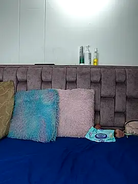 Alexa-Hunter online show from January 2026 10:35:02 PM