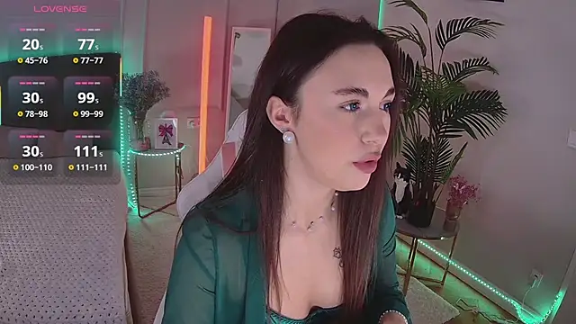 Leri Star online show from December 2025 07:54:02 PM