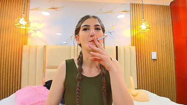Dafne castro  online show from May 2026 08:27:02 PM