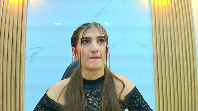 Dafne castro  online show from July 2026 06:15:02 PM
