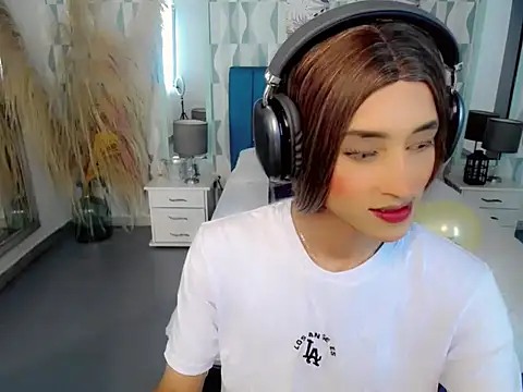 samantha bliss online show from September 2025 07:25:01 PM