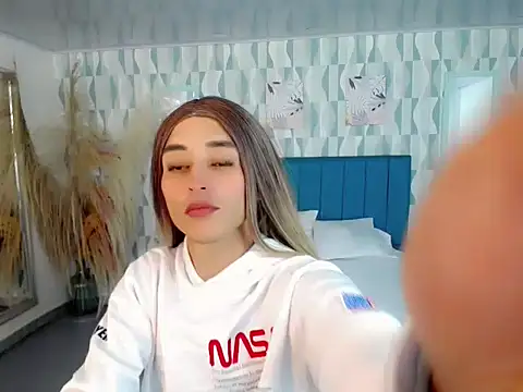 samantha bliss online show from October 2025 07:04:02 PM