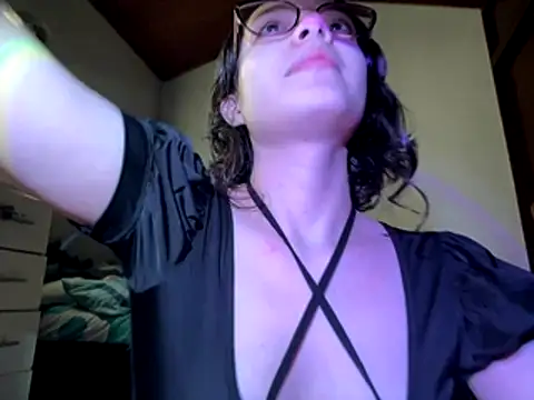 sukubo   online show from December 2025 05:05:01 AM