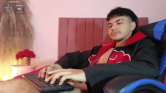 Snowlann online show from October 2025 12:30:01 PM