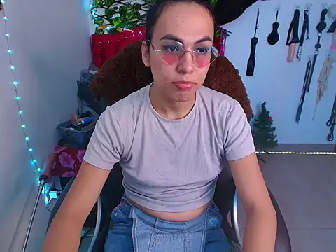 Snapshot of missblu chatting on February 2026 12:28:02 AM missblu online show from February 2026 12:28:02 AM