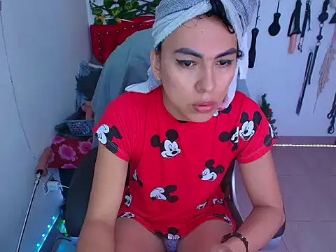 Snapshot of missblu chatting on February 2026 05:42:02 PM missblu online show from February 2026 05:42:02 PM