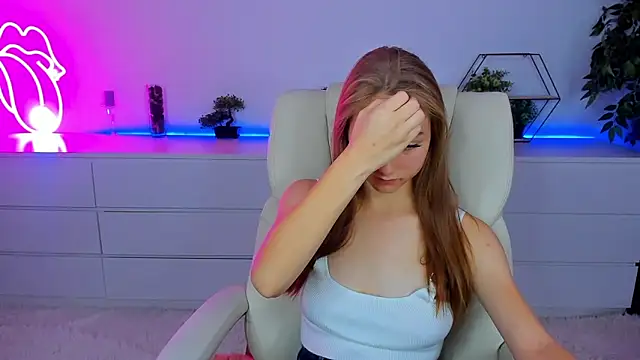 MilaAddams online show from October 2025 05:39:01 AM