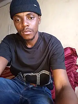 Snapshot of Hluga_25 chatting on September 2025 11:00:02 AM Hluga 25 online show from September 2025 11:00:02 AM