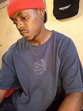 Snapshot of Hluga_25 chatting on November 2025 04:22:02 AM Hluga 25 online show from November 2025 04:22:02 AM