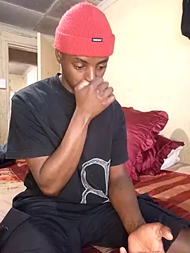 Snapshot of Hluga_25 chatting on November 2025 04:01:02 AM Hluga 25 online show from November 2025 04:01:02 AM