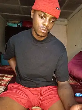 Snapshot of Hluga_25 chatting on November 2025 04:22:01 AM Hluga 25 online show from November 2025 04:22:01 AM