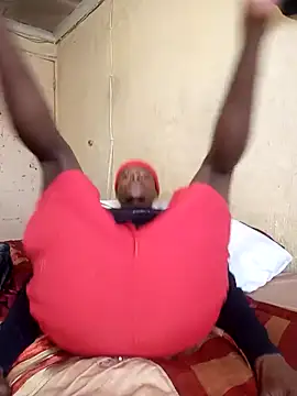 Snapshot of Hluga_25 chatting on November 2025 07:19:01 AM Hluga 25 online show from November 2025 07:19:01 AM