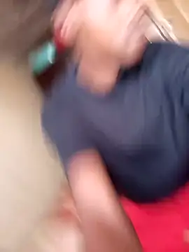 Snapshot of Hluga_25 chatting on December 2025 01:20:02 PM Hluga 25 online show from December 2025 01:20:02 PM