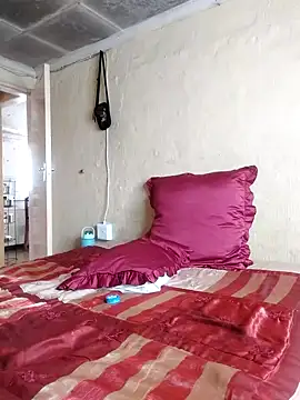 Snapshot of Hluga_25 chatting on January 2026 01:02:02 PM Hluga 25 online show from January 2026 01:02:02 PM