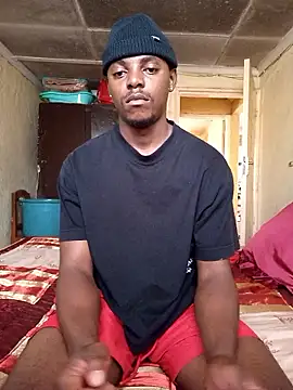 Snapshot of Hluga_25 chatting on January 2026 06:08:01 AM Hluga 25 online show from January 2026 06:08:01 AM