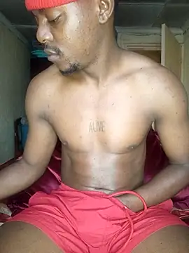 Snapshot of Hluga_25 chatting on February 2026 04:42:01 AM Hluga 25 online show from February 2026 04:42:01 AM