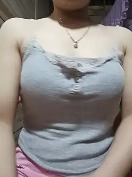 LucyyLy online show from May 2026 12:22:01 PM
