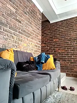 freakynyashXxXx online show from March 2026 01:05:02 PM