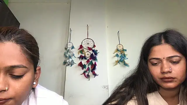 HoleyCoupon online show from February 2026 12:25:01 PM