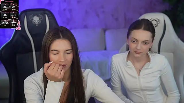 Snapshot of _Dasha_054 chatting on October 2025 02:26:01 PM Dasha 054 online show from October 2025 02:26:01 PM