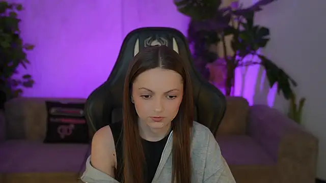 Snapshot of _Dasha_054 chatting on November 2025 11:27:02 AM Dasha 054 online show from November 2025 11:27:02 AM