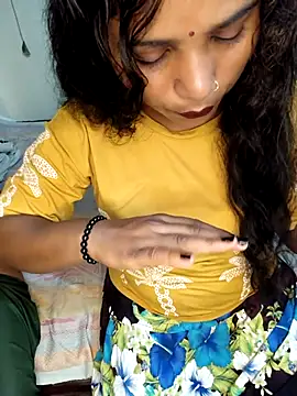 Snapshot of Nand_Bhabhi chatting on October 2025 04:18:01 PM Nand Bhabhi online show from October 2025 04:18:01 PM